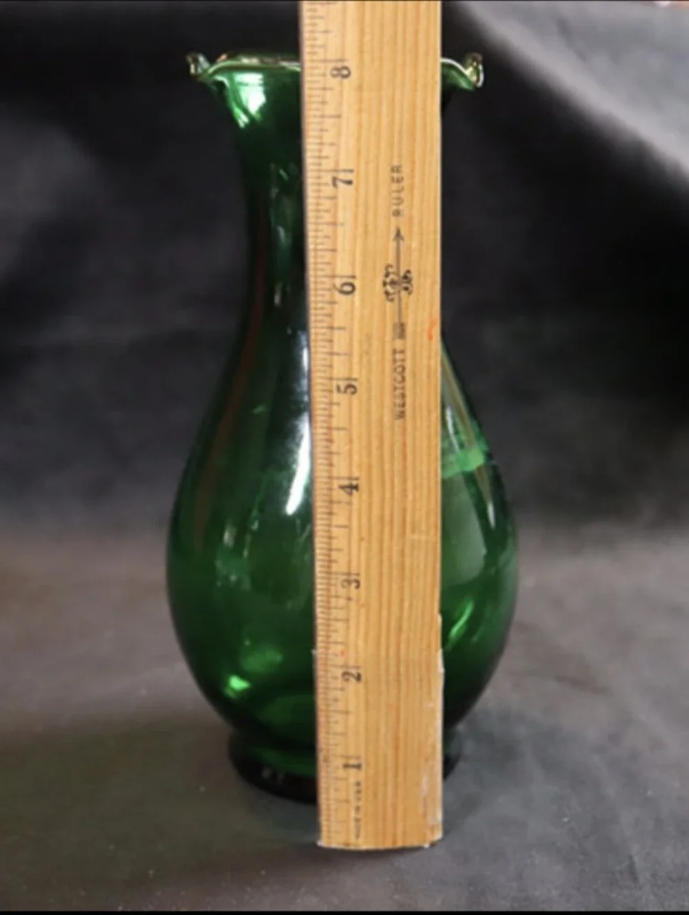 Vintage Anchor Hocking Forest/Hunter Green Glass 8” Crimped Top Vase